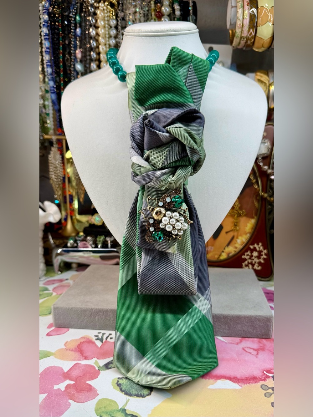 Vintage Green and Gray Plaid Tie Necklace with Bee Brooch